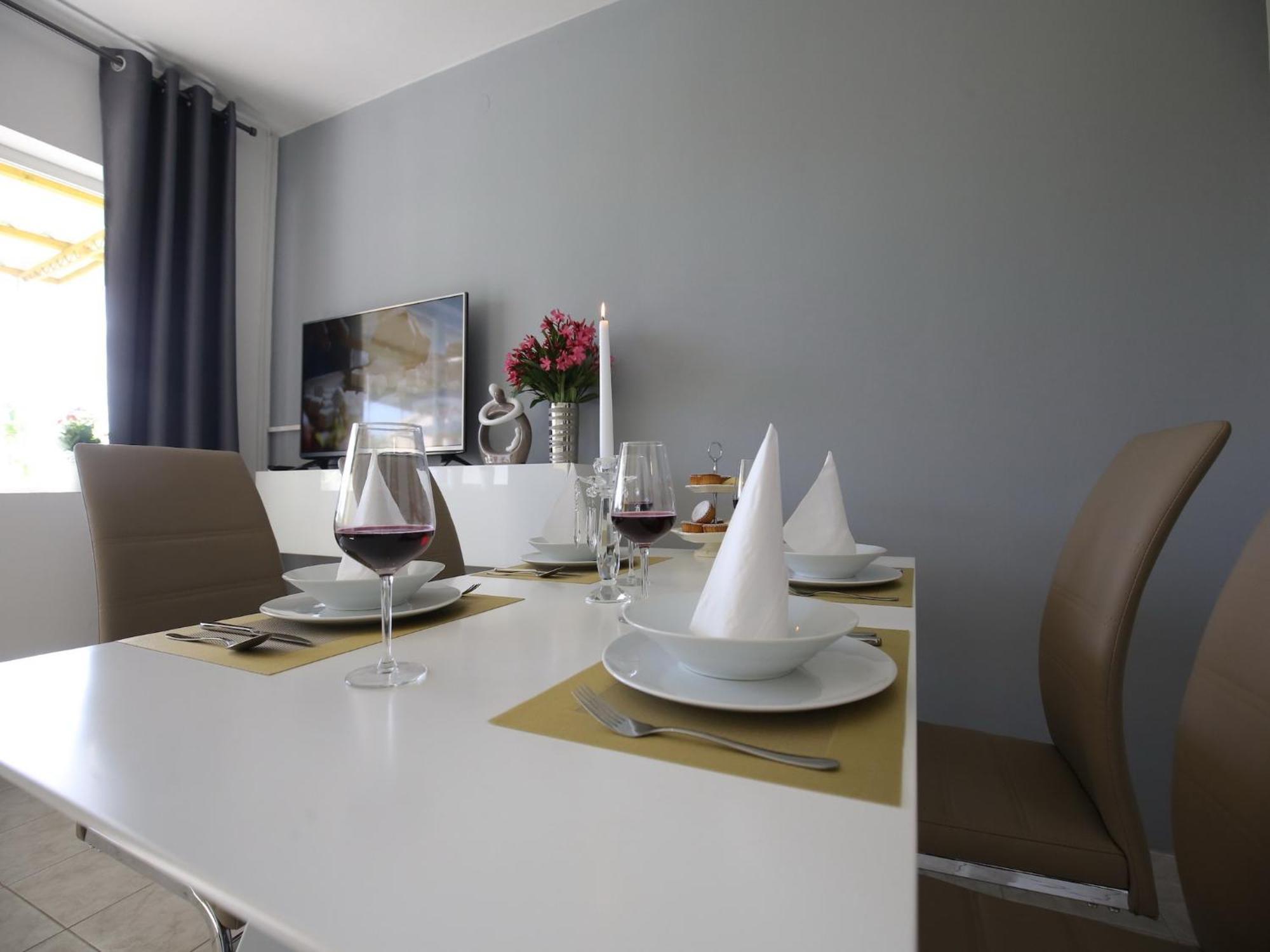 Scenic Holiday Home In Bibinje Near Sea Exterior foto
