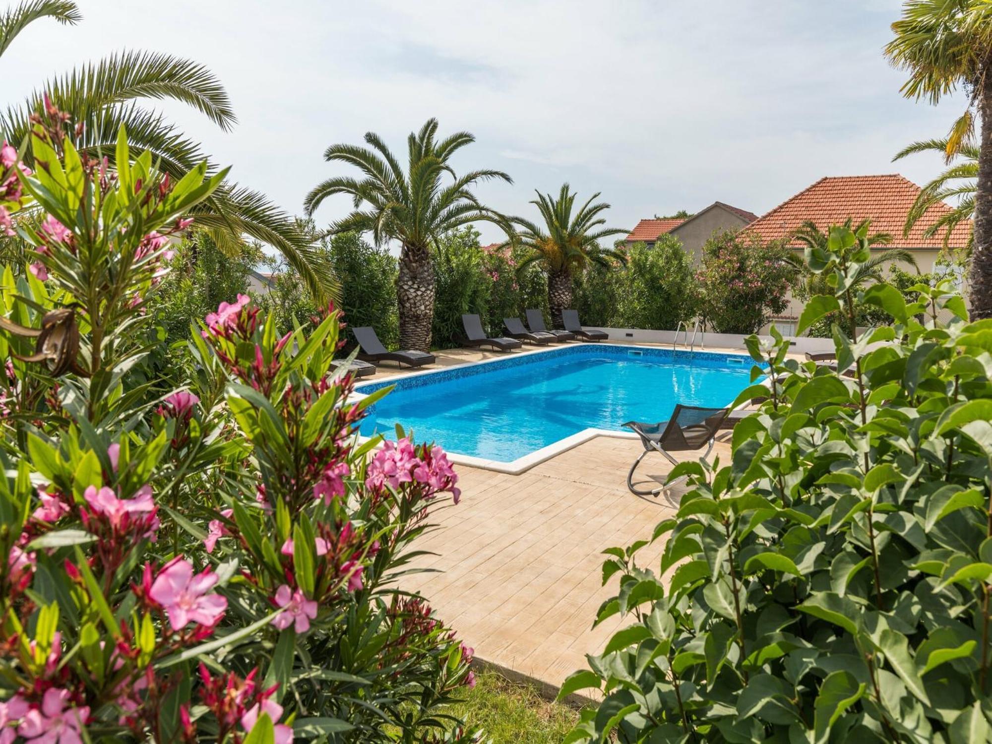 Scenic Holiday Home In Bibinje Near Sea Exterior foto