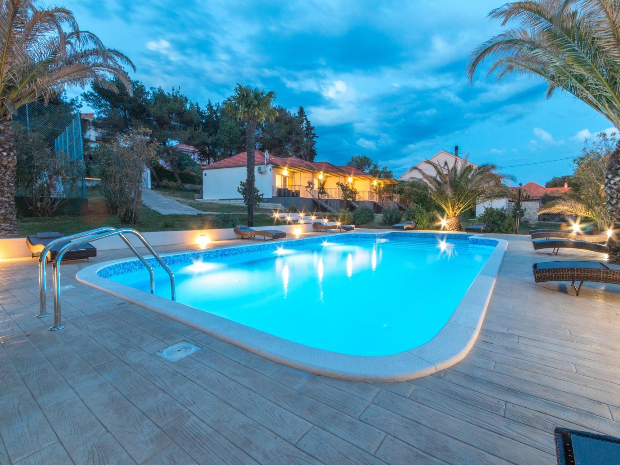 Scenic Holiday Home In Bibinje Near Sea Exterior foto