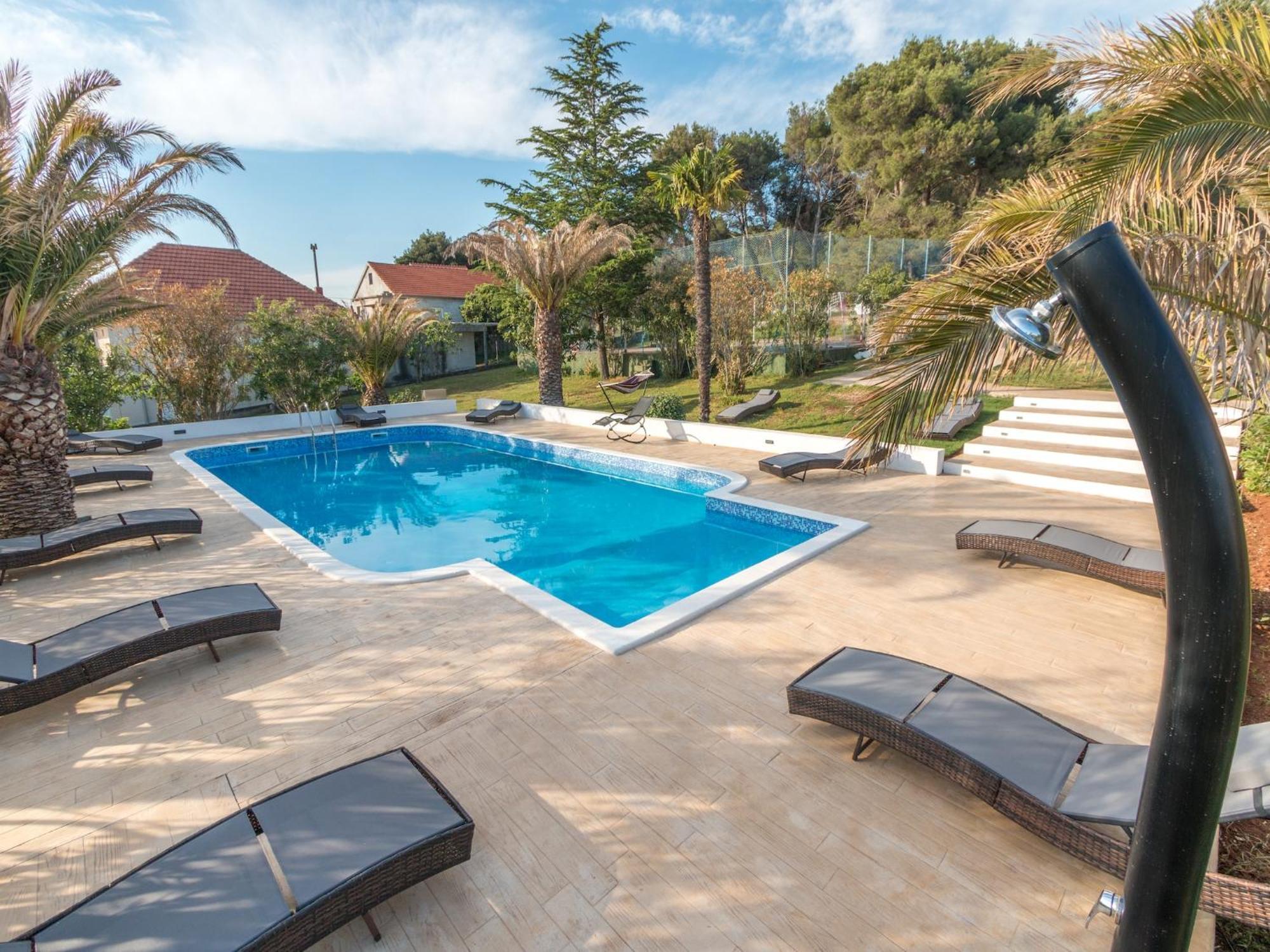 Scenic Holiday Home In Bibinje Near Sea Exterior foto