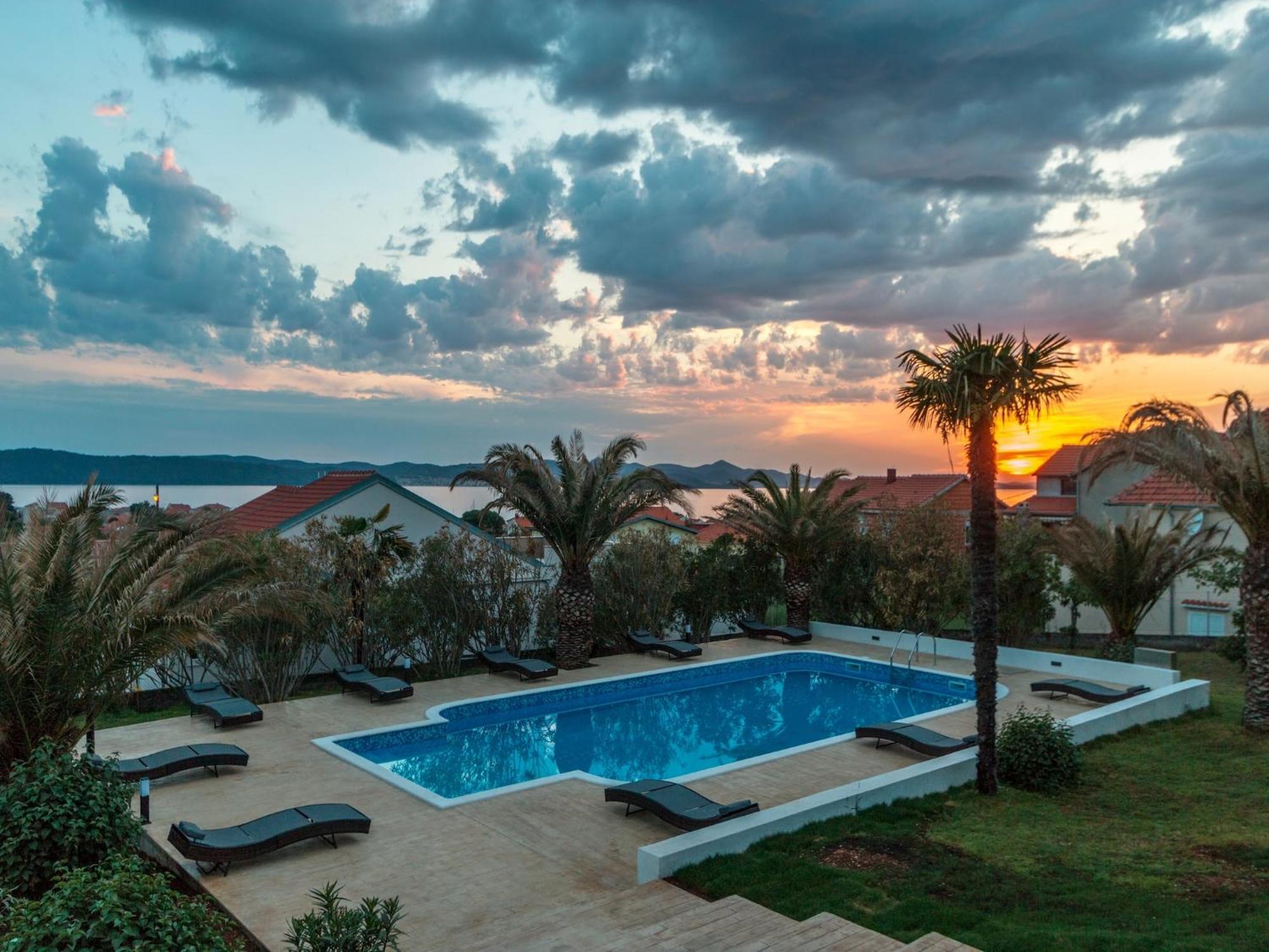 Scenic Holiday Home In Bibinje Near Sea Exterior foto